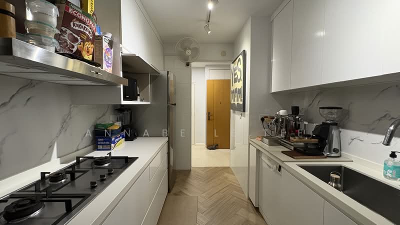 187A Bedok North Street 4 HDB Flat For Sale at S$ 1,280,000 | PropertyGuru Singapore - Kitchen