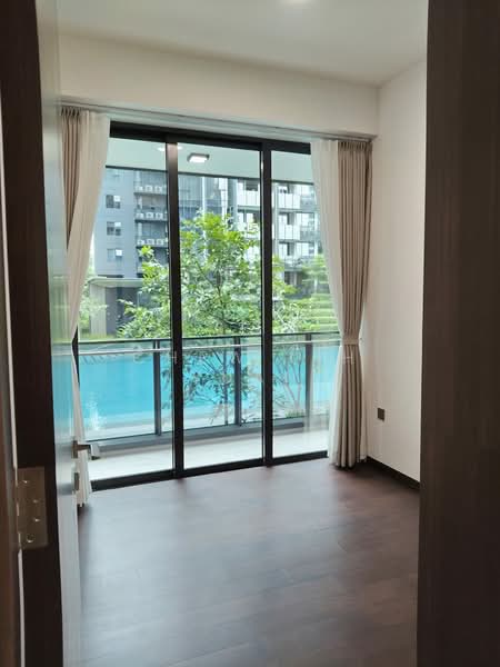 Leedon Green Condominium For Sale at S$ 3,688,000 | PropertyGuru Singapore - Balcony