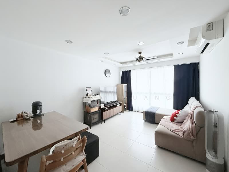 267B Punggol Field HDB Flat For Sale at S$ 738,888 | PropertyGuru Singapore - Living Room