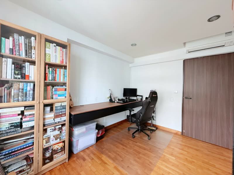 267B Punggol Field HDB Flat For Sale at S$ 738,888 | PropertyGuru Singapore - Study