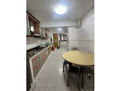 For Sale - 154 Mei Ling Street