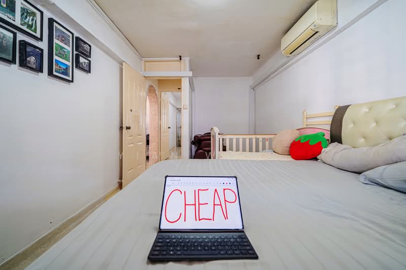 346 Ang Mo Kio Avenue 3 HDB Flat For Sale at S$ 470,000 | PropertyGuru Singapore - Bedroom