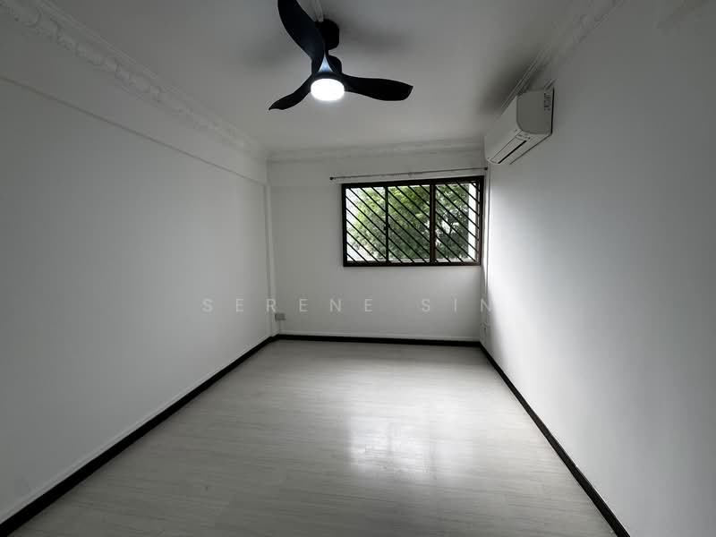 205 Clementi Avenue 6, 205 Clementi Avenue 6, 3 Bedrooms, 980 sqft, HDB Flat For Sale, by Serene Sin, 500089233 - Common Room - PropertyGuru.com.sg