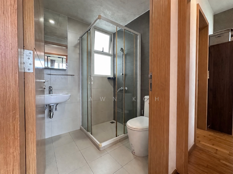 Vacanza @ East Condominium For Sale at S$ 1,320,800 | PropertyGuru Singapore - Bathroom