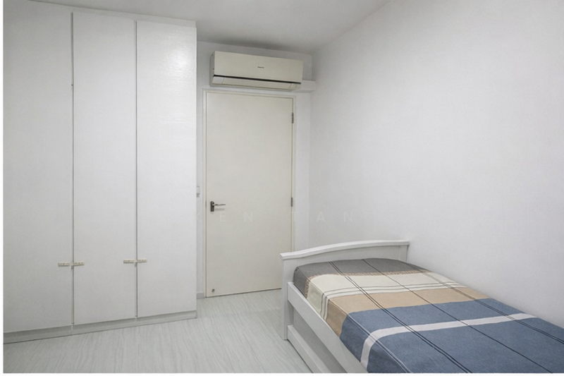 429A Yishun Avenue 11 HDB Flat For Sale at S$ 478,000 | PropertyGuru Singapore - Bedroom