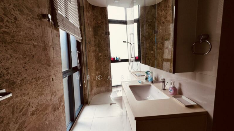 d'Leedon (Former Farrer Court) Condominium For Sale at S$ 4,500,000 | PropertyGuru Singapore - Bathroom