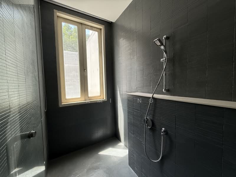 Mohamed Sultan Road, Mohamed Sultan Road, 1 Bedroom, 588 sqft, Shophouse For Rent, by Jamie Ng, 500089277 - Bathroom - PropertyGuru.com.sg