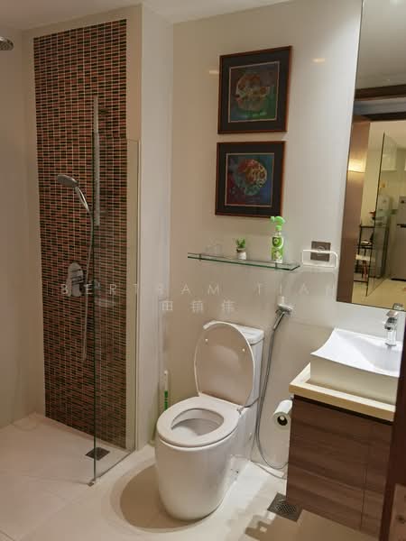 Tivoli Grande Condominium For Sale at S$ 998,000 | PropertyGuru Singapore - Bathroom