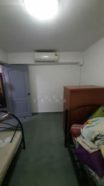 209 Boon Lay Place, 209 Boon Lay Place, 2 Bedrooms, 721 sqft, HDB Flat For Rent, by Rose Latha, 500089295 - Bedroom - PropertyGuru.com.sg