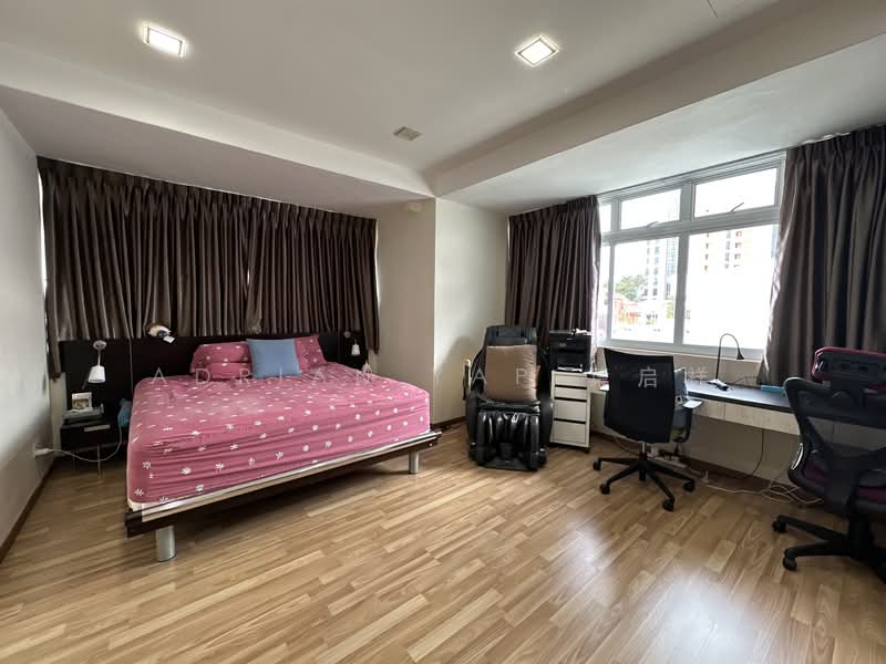 Freehold Semi-Detached, Bishan D20 (Wide/Squarish) Semi-Detached House For Sale at S$ 9,500,000 | PropertyGuru Singapore - Bedroom