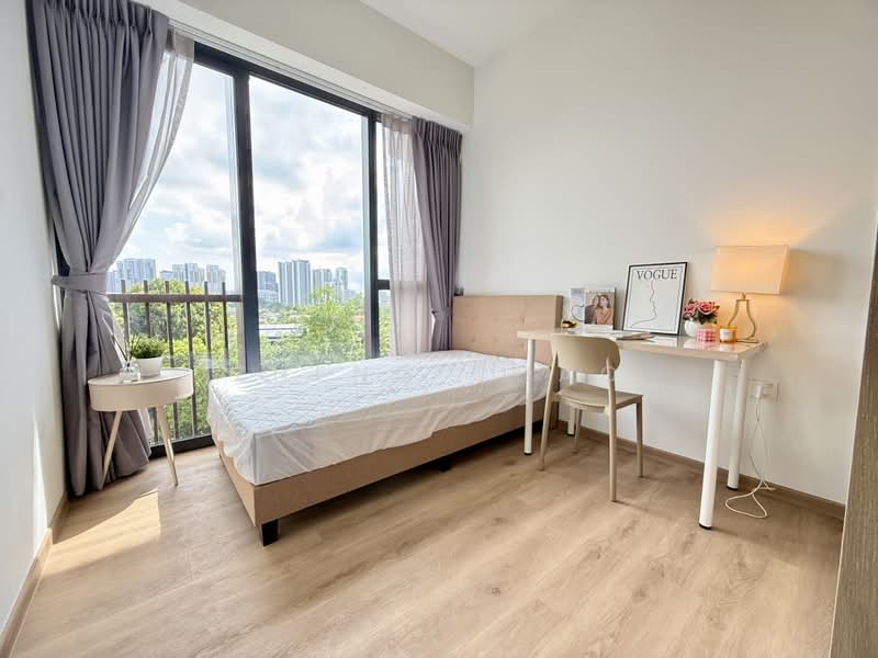 KI Residences At Brookvale, 2 Brookvale Drive, Room Rental, 200 sqft, Condominium For Rent, by Zheng Chao, 500089308 - Bedroom - PropertyGuru.com.sg