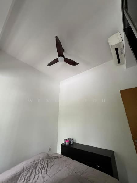 The Greenwich Condominium For Sale at S$ 850,000 | PropertyGuru Singapore - Bedroom