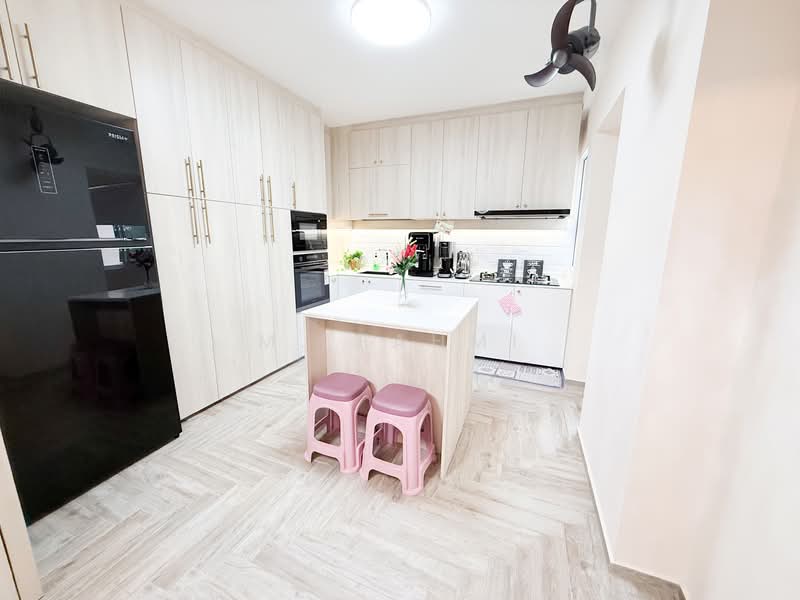 780 Pasir Ris Street 71 HDB Flat For Sale at S$ 999,999 | PropertyGuru Singapore - Kitchen