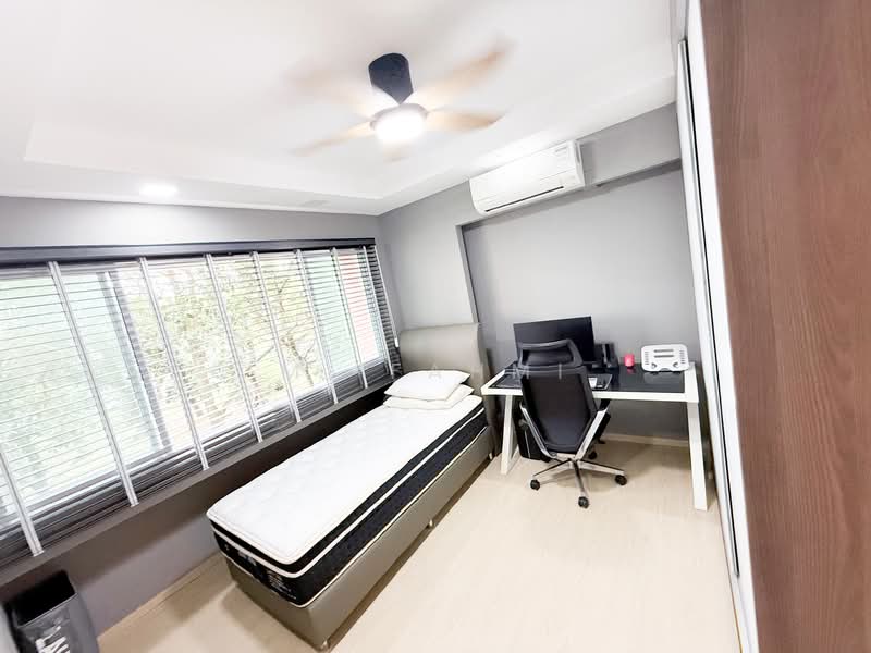 780 Pasir Ris Street 71 HDB Flat For Sale at S$ 999,999 | PropertyGuru Singapore - Bedroom