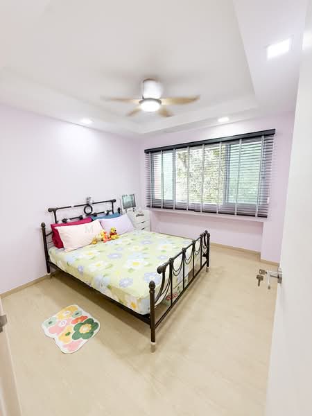 780 Pasir Ris Street 71 HDB Flat For Sale at S$ 999,999 | PropertyGuru Singapore - Bedroom