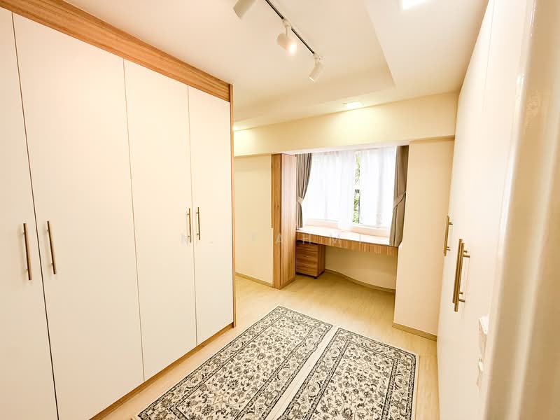 780 Pasir Ris Street 71 HDB Flat For Sale at S$ 999,999 | PropertyGuru Singapore - Bedroom