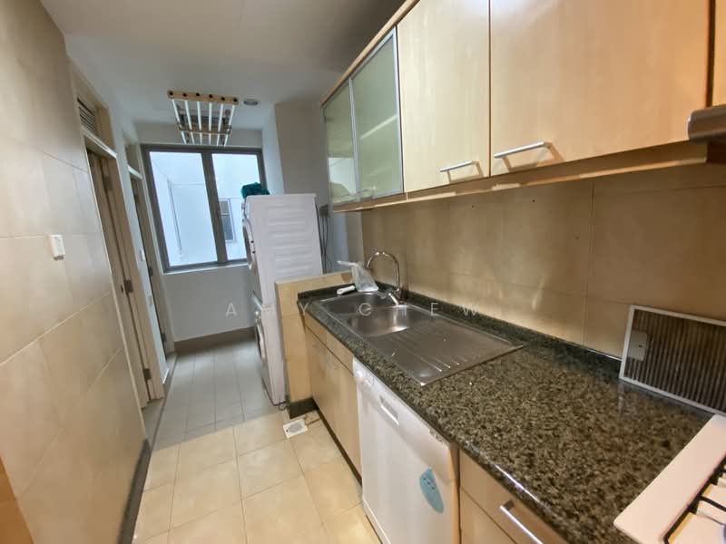 The Tessarina, 20 Wilby Road, 3 Bedrooms, 1,324 sqft, Condominium For Rent, by Amy Chew, 500089329 - Kitchen - PropertyGuru.com.sg