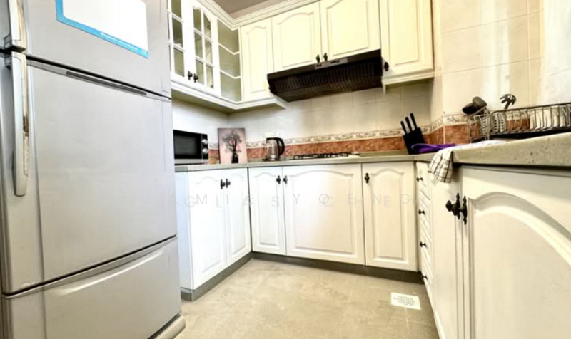 Tanglin Regency, 381 Tanglin Road, Room Rental, 200 sqft, Condominium For Rent, by Jamie Yoeng, 500089333 - Kitchen - PropertyGuru.com.sg