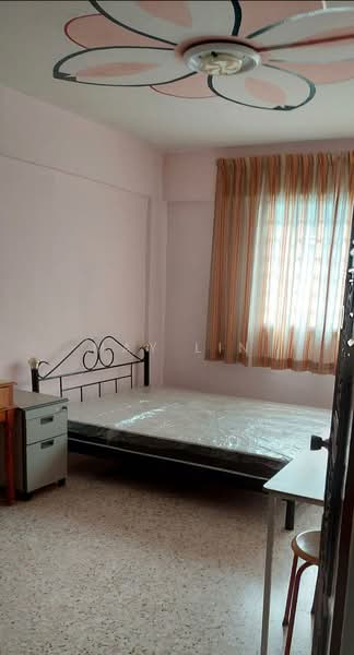 120 Geylang East Central, 120 Geylang East Central, 2 Bedrooms, 900 sqft, HDB Flat For Rent, by May Lin, 500089334 - Bedroom - PropertyGuru.com.sg
