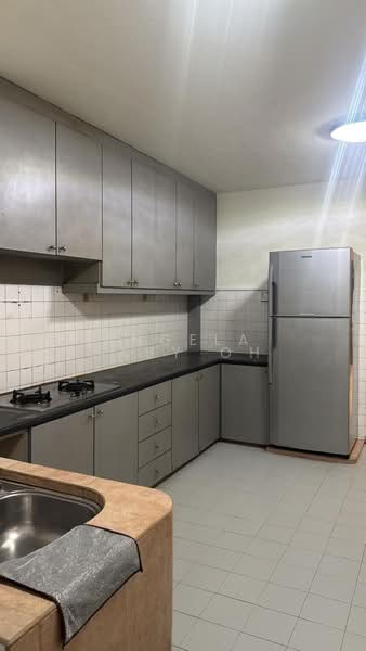 578 Ang Mo Kio Avenue 10, 578 Ang Mo Kio Avenue 10, 2 Bedrooms, 883 sqft, HDB Flat For Rent, by Angela Baby Oh, 500089345 - Kitchen - PropertyGuru.com.sg