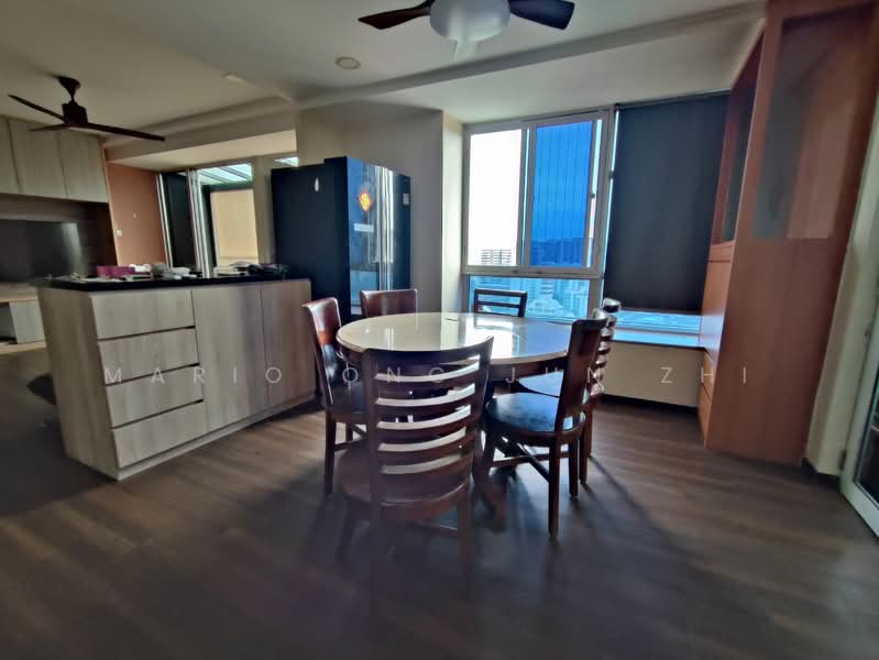 Platinum Edge Apartment For Sale at S$ 2,580,000 | PropertyGuru Singapore - Dining Room