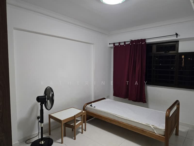 183 Bedok North Road, 183 Bedok North Road, 3 Bedrooms, 990 sqft, HDB Flat For Rent, by Katherine Tay, 500089372 - Bedroom - PropertyGuru.com.sg