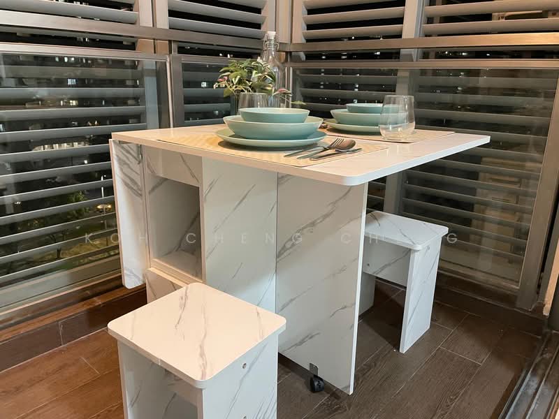 Watertown Condominium For Sale at S$ 950,000 | PropertyGuru Singapore - Balcony