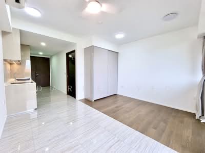 For Rent - Parc Esta