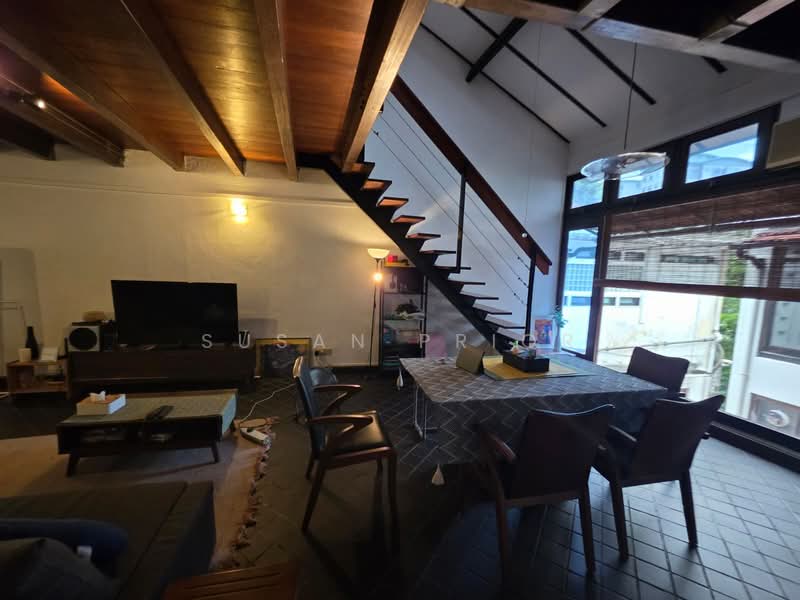 Ideal Home Office Emerald Hill, Nearby Emerald Hill Road, 2 Bedrooms, 2,150 sqft, Conservation House For Rent, by Susan Prior, 500089397 - Living Room - PropertyGuru.com.sg