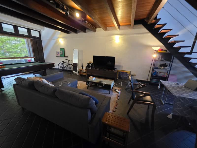 Ideal Home Office Emerald Hill, Nearby Emerald Hill Road, 2 Bedrooms, 2,150 sqft, Conservation House For Rent, by Susan Prior, 500089397 - Living Room - PropertyGuru.com.sg