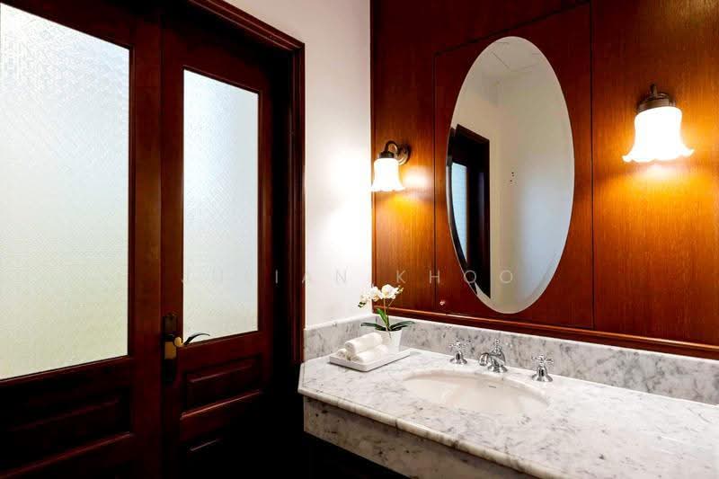 Lotus @ Joo Chiat, 89 Joo Chiat Place, East Coast / Marine Parade, 3 Bedrooms, 1,696 sqft, Apartment For Rent, by Julian Khoo, 500089413 - Bathroom - PropertyGuru.com.sg