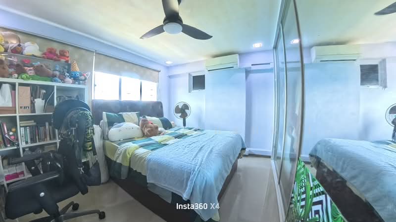 547 Pasir Ris Street 51 HDB Flat For Sale at S$ 950,000 | PropertyGuru Singapore - Bedroom
