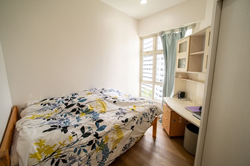 Oleander Towers Apartment For Sale at S$ 1,865,000 | PropertyGuru Singapore - Bedroom