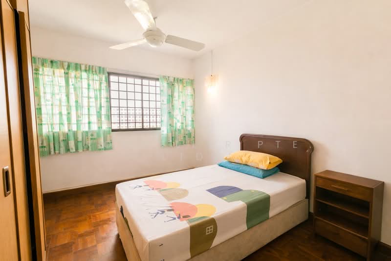 7 Haig Road HDB Flat For Sale at S$ 820,000 | PropertyGuru Singapore - Bedroom