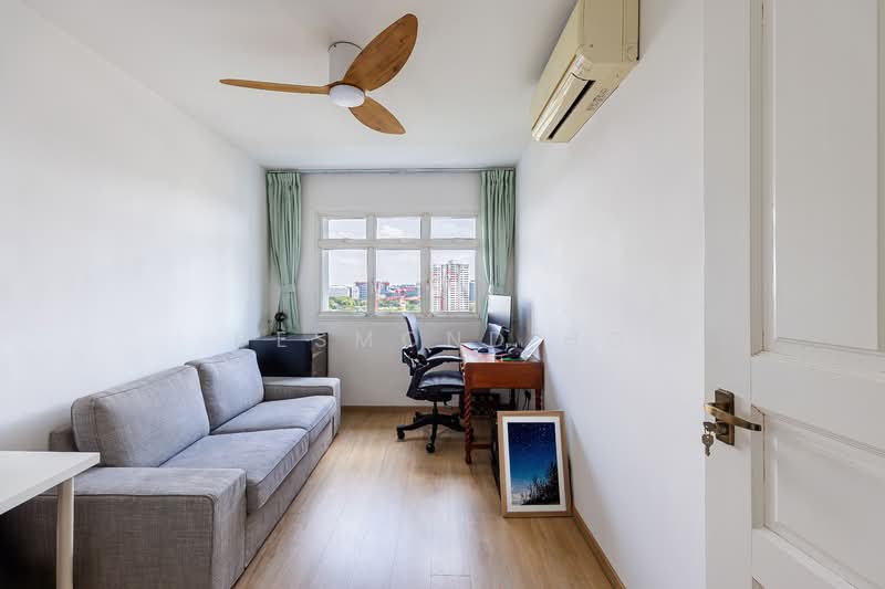 3B Upper Boon Keng Road HDB Flat For Sale at S$ 1,300,000 | PropertyGuru Singapore - Common Bedroom 1