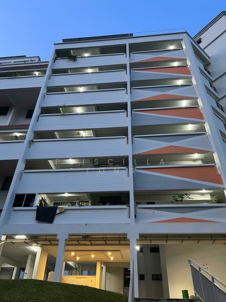 501 Bukit Batok Street 52 HDB Flat For Sale at S$ 398,000 | PropertyGuru Singapore - Exterior