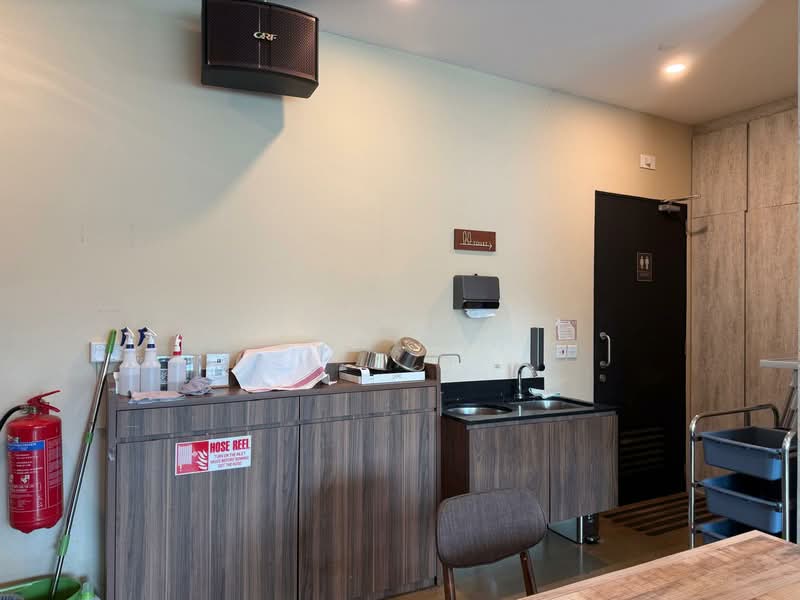 Kensington Square, 2 Jalan Lokam, 1,496 sqft, Food & Beverage For Rent, by Joe Tay, 500089474 - Interior - CommercialGuru.com.sg