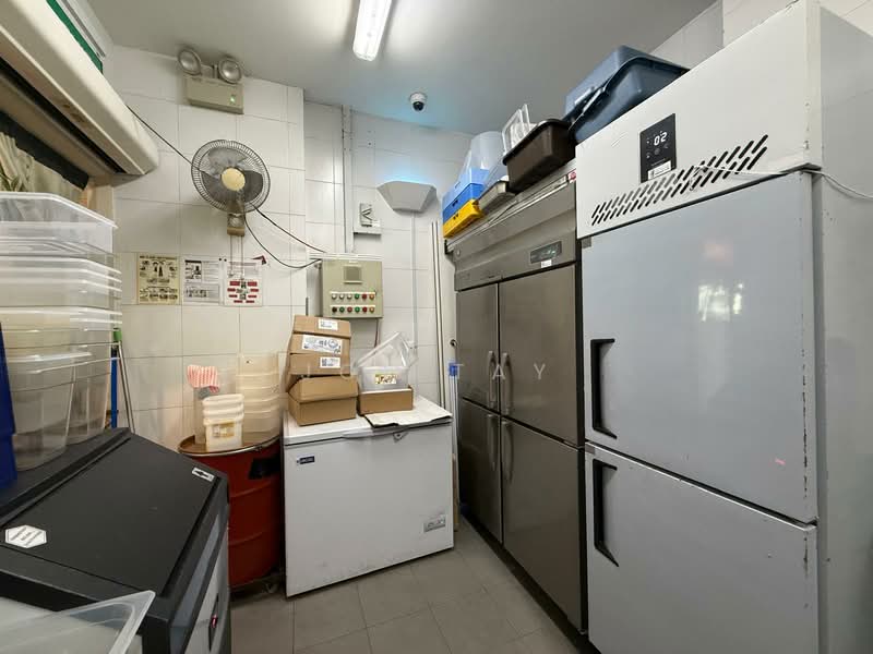 Kensington Square, 2 Jalan Lokam, 1,496 sqft, Food & Beverage For Rent, by Joe Tay, 500089474 - Kitchen - CommercialGuru.com.sg