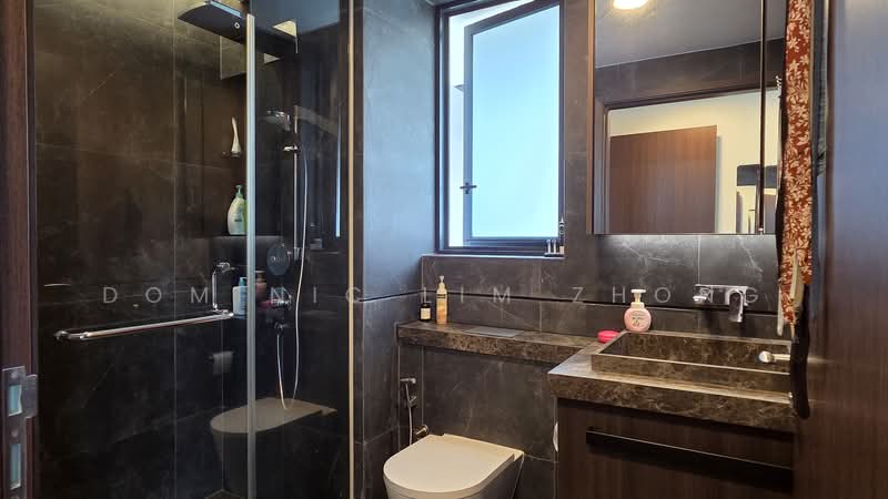 One Pearl Bank Condominium For Sale at S$ 3,500,000 | PropertyGuru Singapore - Bathroom