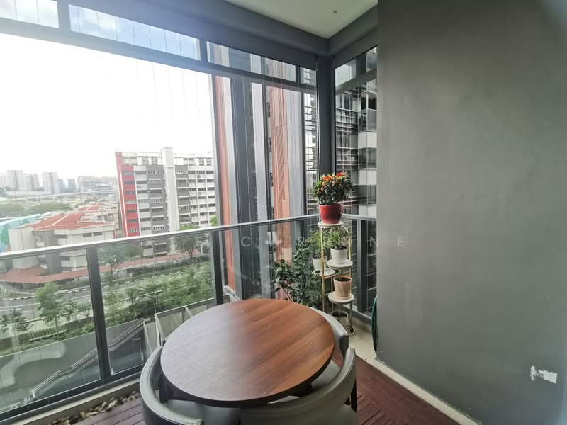 JadeScape, 4 Shunfu Road, 3 Bedrooms, 904 sqft, Condominium For Rent, by Kee Carrine, 500089476 - Balcony - PropertyGuru.com.sg