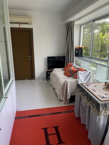 Loft @ Nathan, 31 Nathan Road, 1 Bedroom, 517 sqft, Condominium For Rent, by Grace Tan, 500089484 - Living Room - PropertyGuru.com.sg