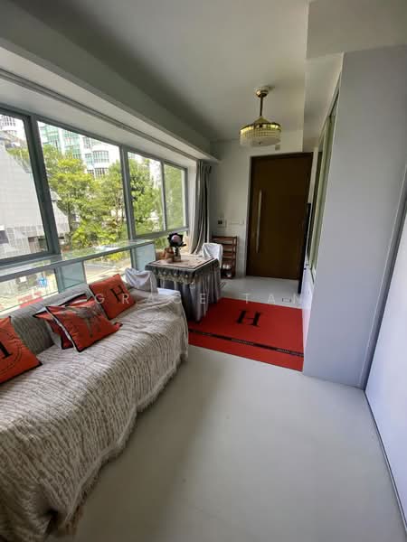 Loft @ Nathan, 31 Nathan Road, 1 Bedroom, 517 sqft, Condominium For Rent, by Grace Tan, 500089484 - Living Room - PropertyGuru.com.sg
