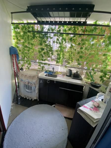 Loft @ Nathan, 31 Nathan Road, 1 Bedroom, 517 sqft, Condominium For Rent, by Grace Tan, 500089484 - Balcony - PropertyGuru.com.sg