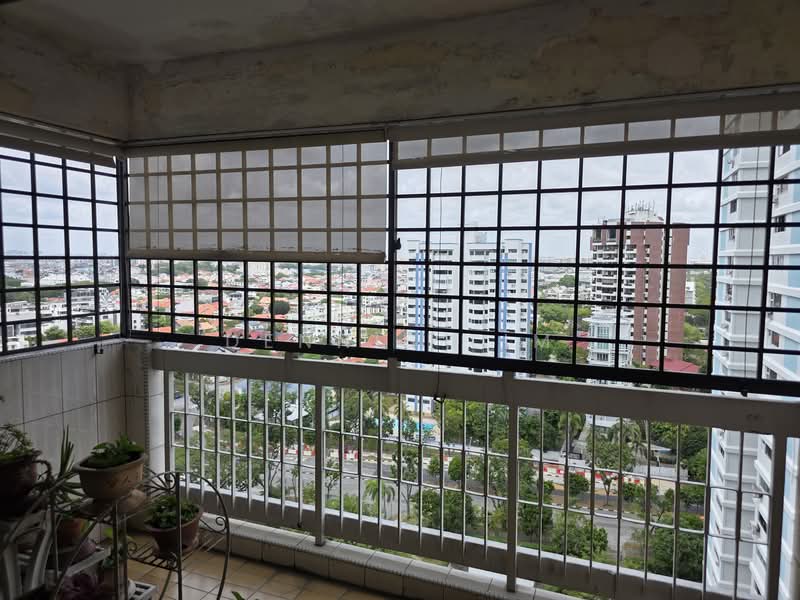 Lagoon View Apartment For Sale at S$ 1,998,000 | PropertyGuru Singapore - Balcony