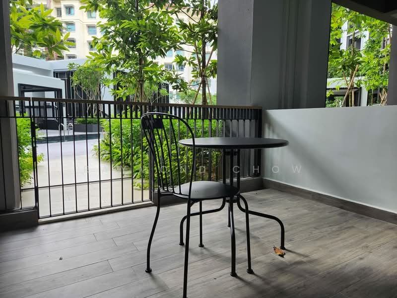 Mayfair Modern Condominium For Sale at S$ 1,890,000 | PropertyGuru Singapore - Balcony