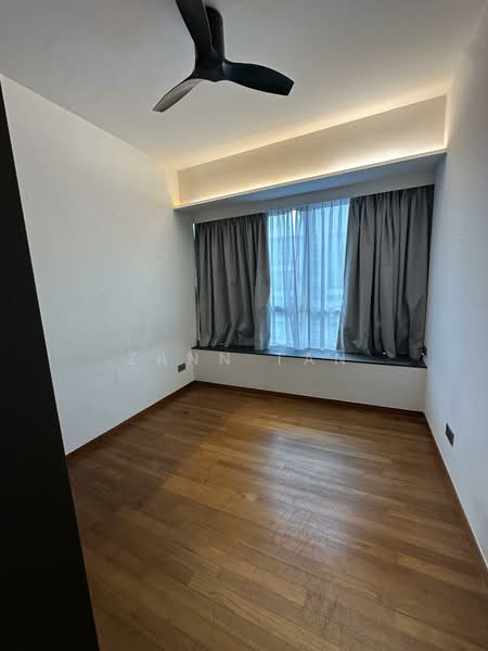 The Nexus Condominium For Sale at S$ 3,500,000 | PropertyGuru Singapore - Common Bedroom