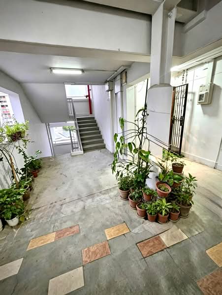 787 Yishun Ring Road, 787 Yishun Ring Road, 3 Bedrooms, 1,302 sqft, HDB Flat For Sale, by Saravanan (Van), 500089548 - Entrance - PropertyGuru.com.sg