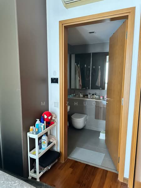 Waterbank at Dakota, 25 Dakota Crescent, 1 Bedroom, 484 sqft, Condominium For Rent, by MJ Zhuo, 500089572 - Bathroom - PropertyGuru.com.sg