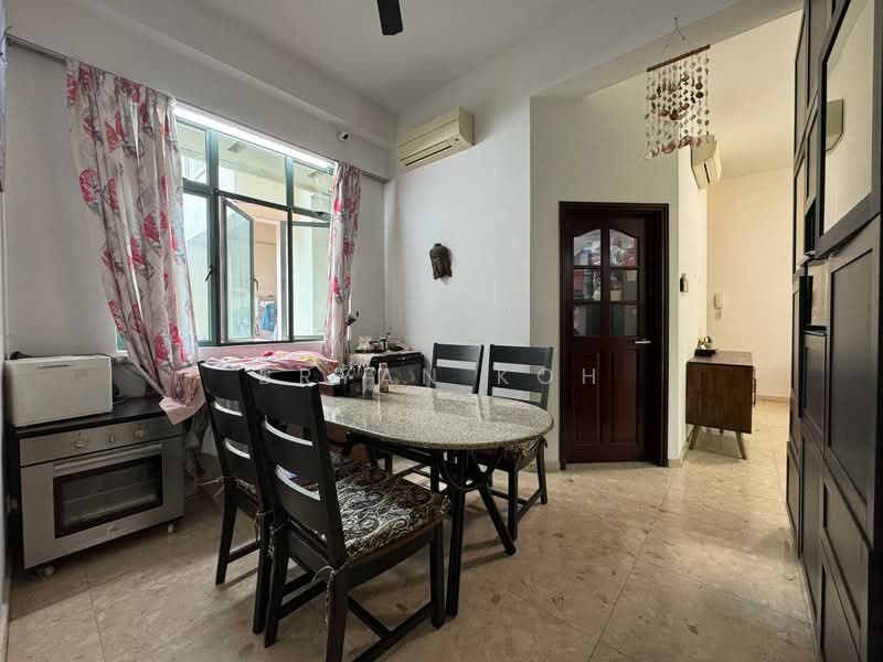 Tanglin Regency Condominium For Sale at S$ 2,080,000 | PropertyGuru Singapore - Dining Room