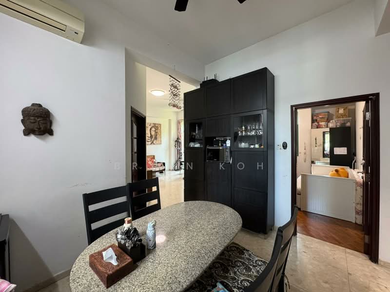 Tanglin Regency Condominium For Sale at S$ 2,080,000 | PropertyGuru Singapore - Dining Room